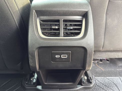 Used 2024 Chevrolet Blazer LT w/ Convenience Package FWD image 31