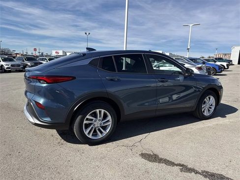 New 2026 Buick Envista Preferred image 2