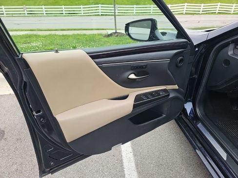 Used 2019 Lexus ES 350 FWD image 14
