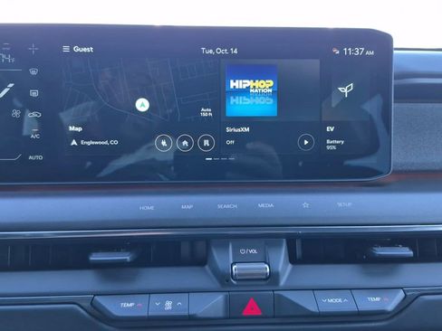 New 2026 Kia EV9 Land image 8