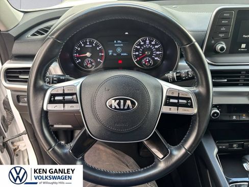 Used 2021 Kia Telluride LX AWD/4WD image 12