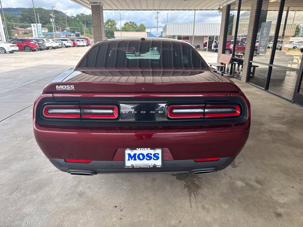 Used 2022 Dodge Challenger GT RWD image 5