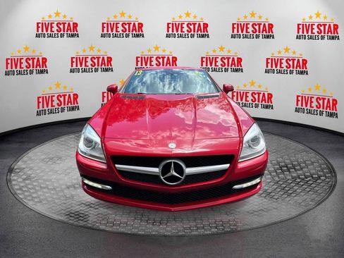 Used 2013 Mercedes-Benz SLK 250 image 2