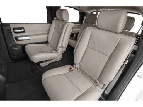 Used 2021 Toyota Sequoia Limited w/ Safety & Convenience Package AWD/4WD image 16