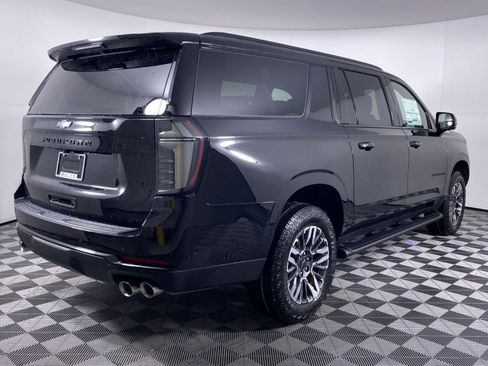 New 2026 Chevrolet Suburban Z71 w/ Comfort Package AWD/4WD image 21