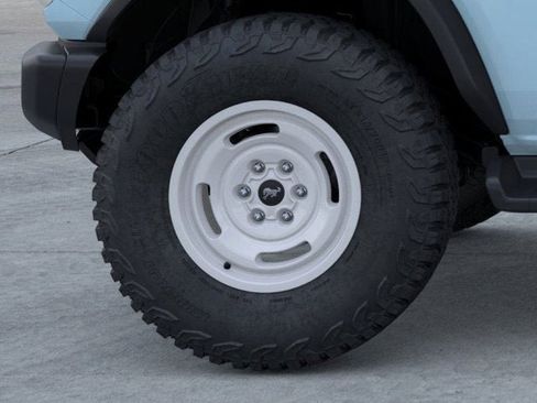 New 2025 Ford Bronco Heritage Edition image 21