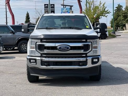Used 2020 Ford F250 XLT AWD/4WD image 2