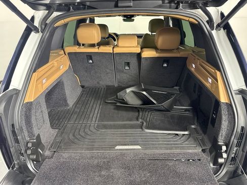 Used 2023 Land Rover Range Rover SE AWD/4WD image 34