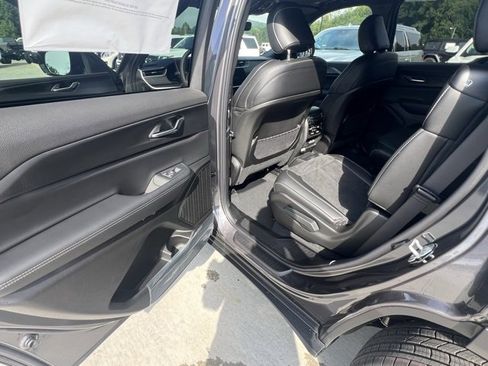 New 2025 Jeep Grand Cherokee L Altitude image 23