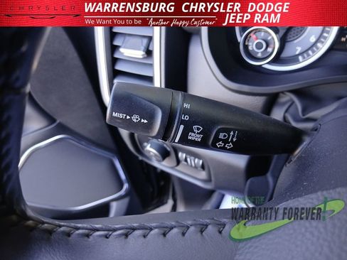 Used 2023 RAM 1500 Laramie image 22