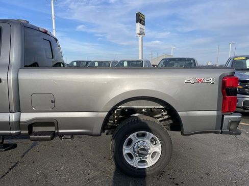 New 2026 Ford F250 XLT image 40