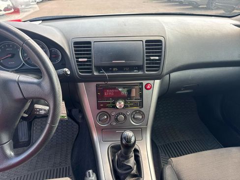 Used 2007 Subaru Outback 2.5i w/ Popular Equipment Group 2A AWD/4WD image 12