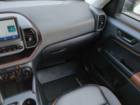 Used 2024 Ford Bronco Sport Outer Banks AWD/4WD image 17