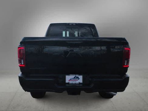 New 2026 RAM 2500 Laramie AWD/4WD image 7