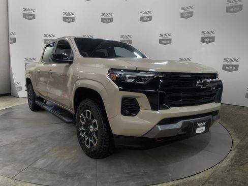 Used 2023 Chevrolet Colorado Z71 w/ Z71 Convenience Package 2 image 1