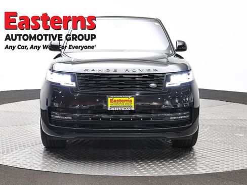 Used 2023 Land Rover Range Rover Autobiography AWD/4WD image 2