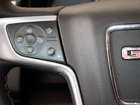 Used 2016 GMC Yukon SLT AWD/4WD image 27