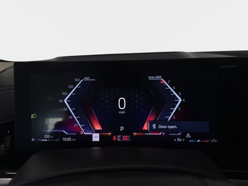 Used 2025 BMW X7 xDrive40i w/ Premium Package image 22