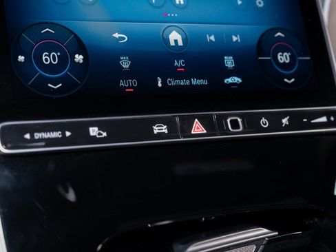 Certified 2026 Mercedes-Benz CLE 300 4MATIC Coupe image 18