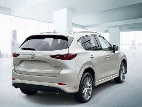Used 2024 MAZDA CX-5 AWD 2.5 S w/ Premium Package image 4