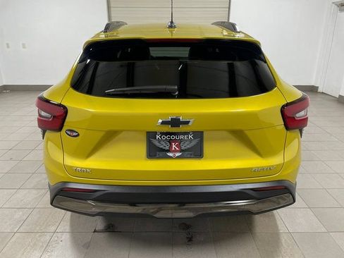 Used 2024 Chevrolet Trax ACTIV w/ Driver Confidence Package FWD image 5