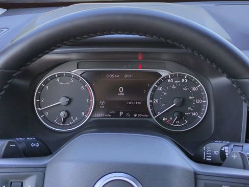Used 2025 Nissan Rogue SV AWD/4WD image 24
