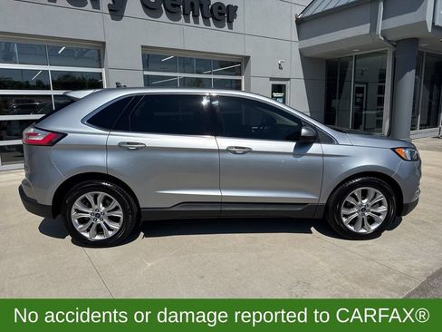 Used 2022 Ford Edge Titanium AWD/4WD image 4