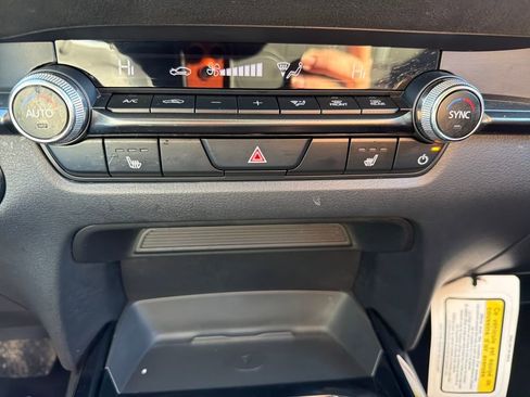 Used 2024 MAZDA CX-30 Carbon image 44