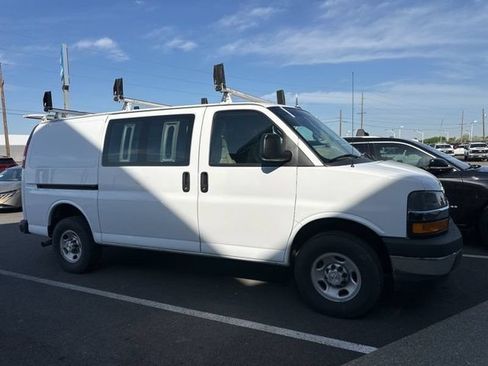 Used 2024 Chevrolet Express 2500 w/ Driver Convenience Package RWD image 1