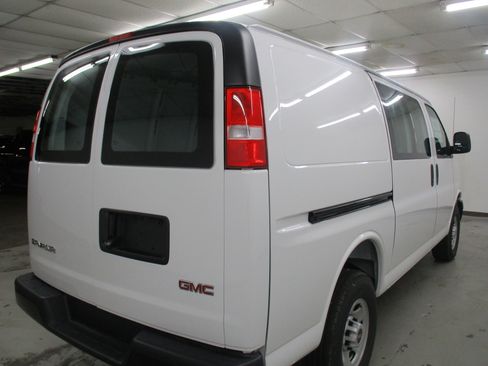 New 2026 GMC Savana 2500 w/ Driver Convenience Package RWD image 6