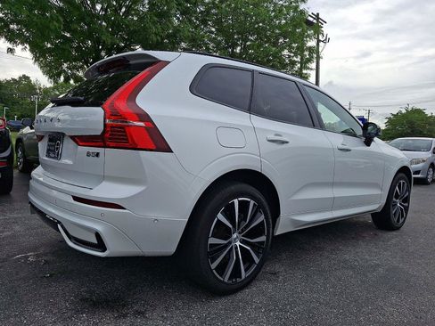Certified 2024 Volvo XC60 B5 Plus w/ Climate Package AWD/4WD image 6