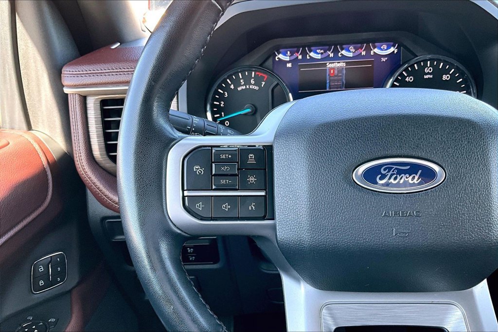 Used 2024 Ford Expedition Limited AWD/4WD image 18