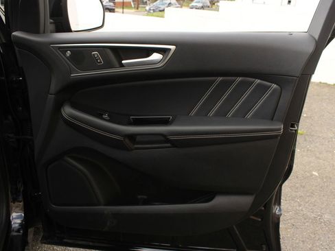 Used 2019 Ford Edge ST w/ Equipment Group 401A image 26