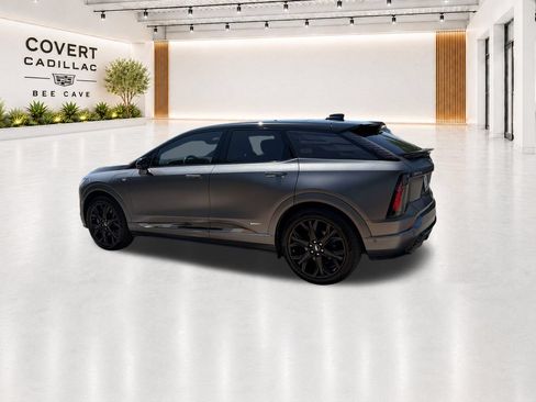 Used 2026 Cadillac Optiq V w/ Magnus Launch Edition AWD/4WD image 10