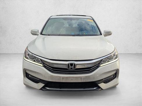 Used 2017 Honda Accord EX-L image 2