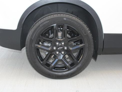 Used 2023 Chevrolet Blazer LT w/ Driver Confidence Package image 38