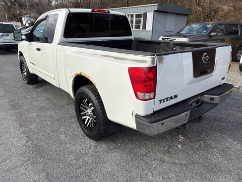 Used 2008 Nissan Titan SE image 11