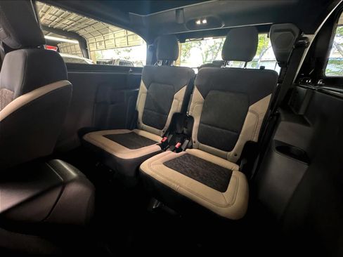 Used 2022 Ford Bronco Wildtrak AWD/4WD image 24