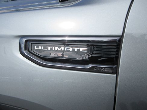 Used 2024 GMC Sierra 1500 Denali Ultimate AWD/4WD image 3