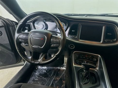 Used 2018 Dodge Challenger T/A image 17