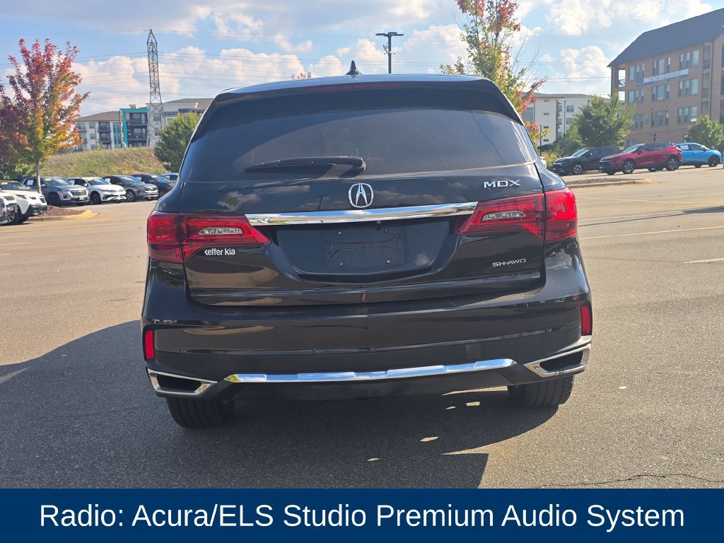 Used 2017 Acura MDX w/ Technology Package AWD/4WD image 3