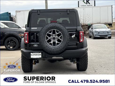 New 2025 Ford Bronco Badlands image 5