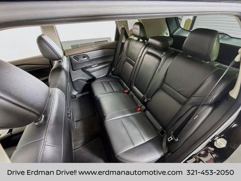 Certified 2023 Nissan Rogue SL w/ SL Premium Package image 8