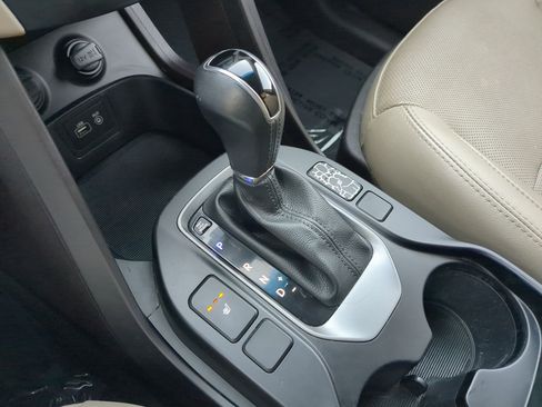 Used 2017 Hyundai Santa Fe Sport 2.0T image 25