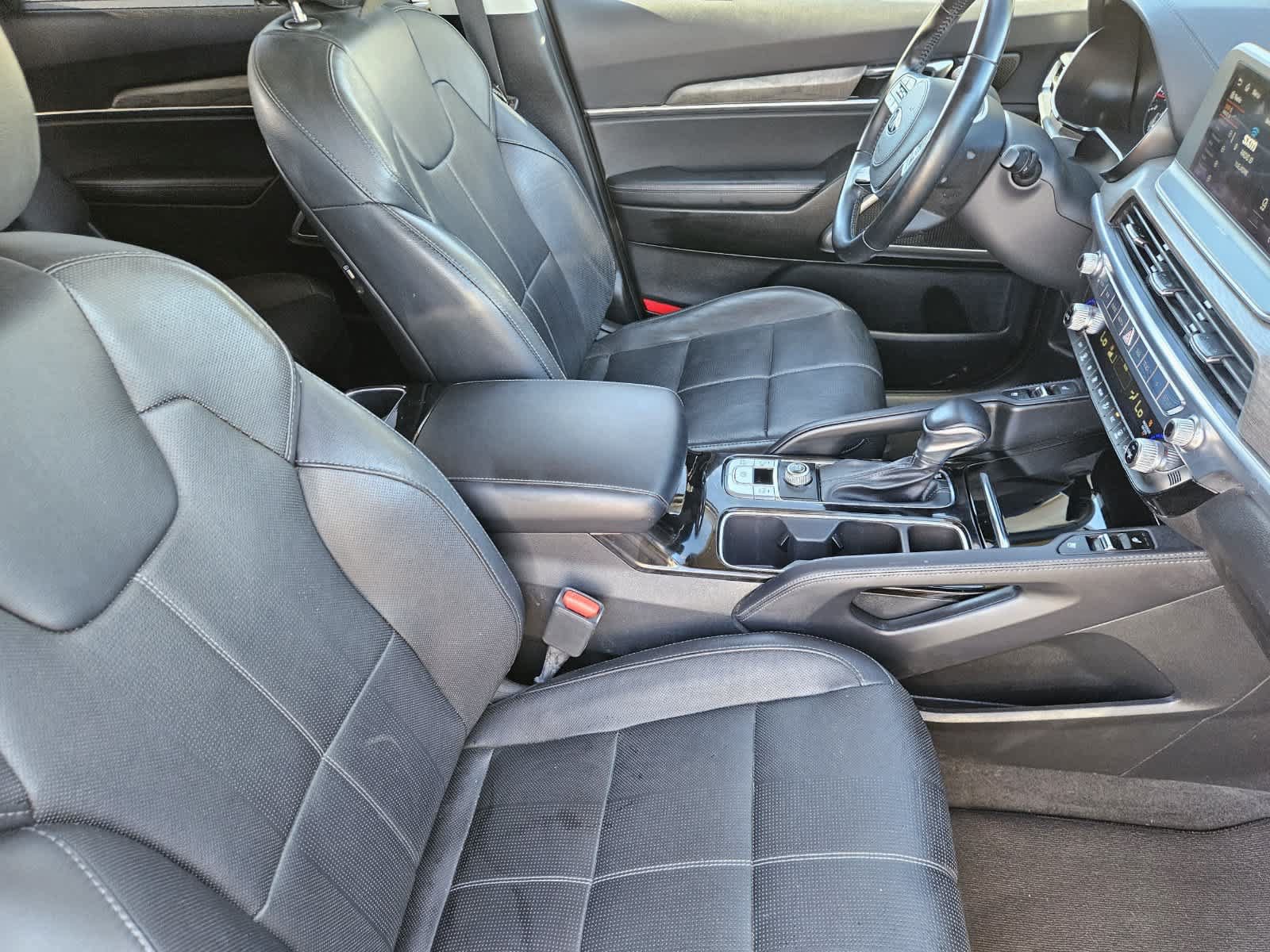 Used 2020 Kia Telluride EX w/ Towing Package FWD image 12