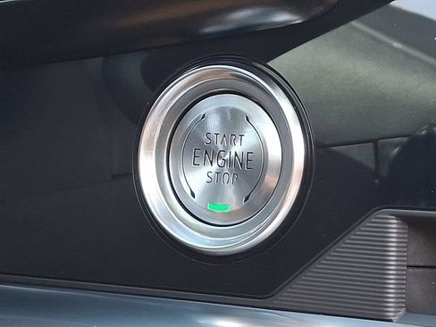 Used 2023 Chevrolet Corvette Z06 RWD image 17