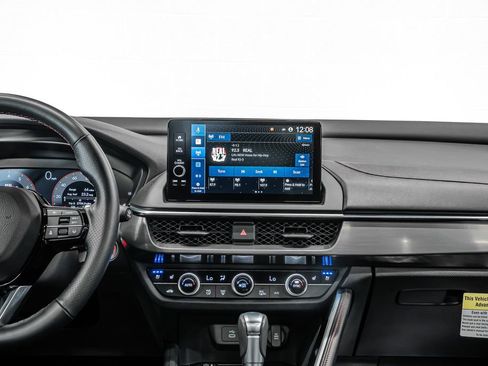 Used 2025 Acura ADX A-Spec image 15