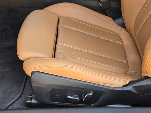Used 2024 BMW 230i Coupe w/ Premium Package RWD image 26
