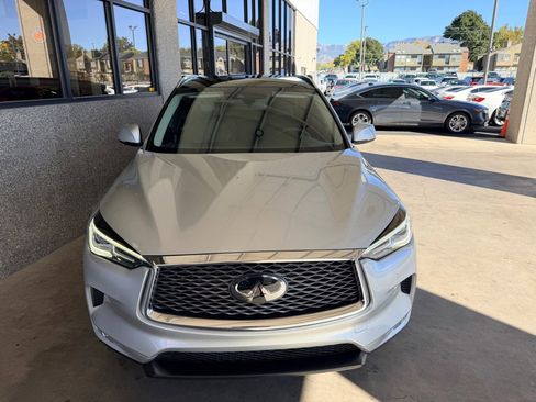 Used 2019 INFINITI QX50 Luxe w/ Navigation Package image 26