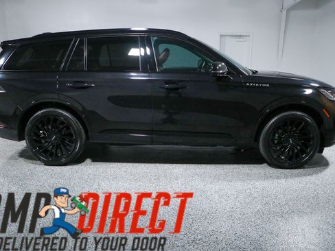 Used 2025 Lincoln Aviator Reserve w/ Jet Appearance Package AWD/4WD image 6